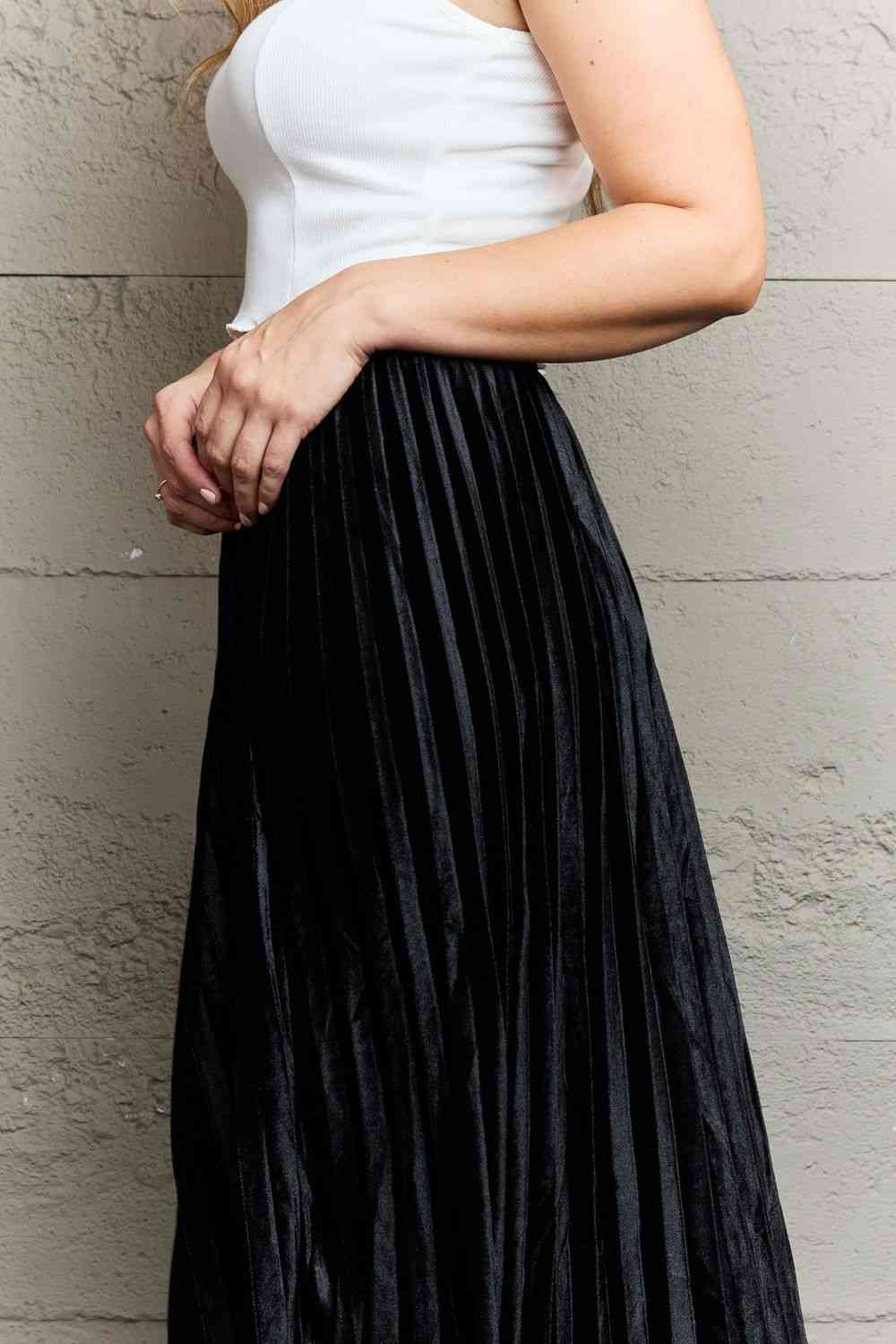 Ninexis Accordion Pleated Flowy Midi Skirt - Dashno's Daily Blessings Boutique